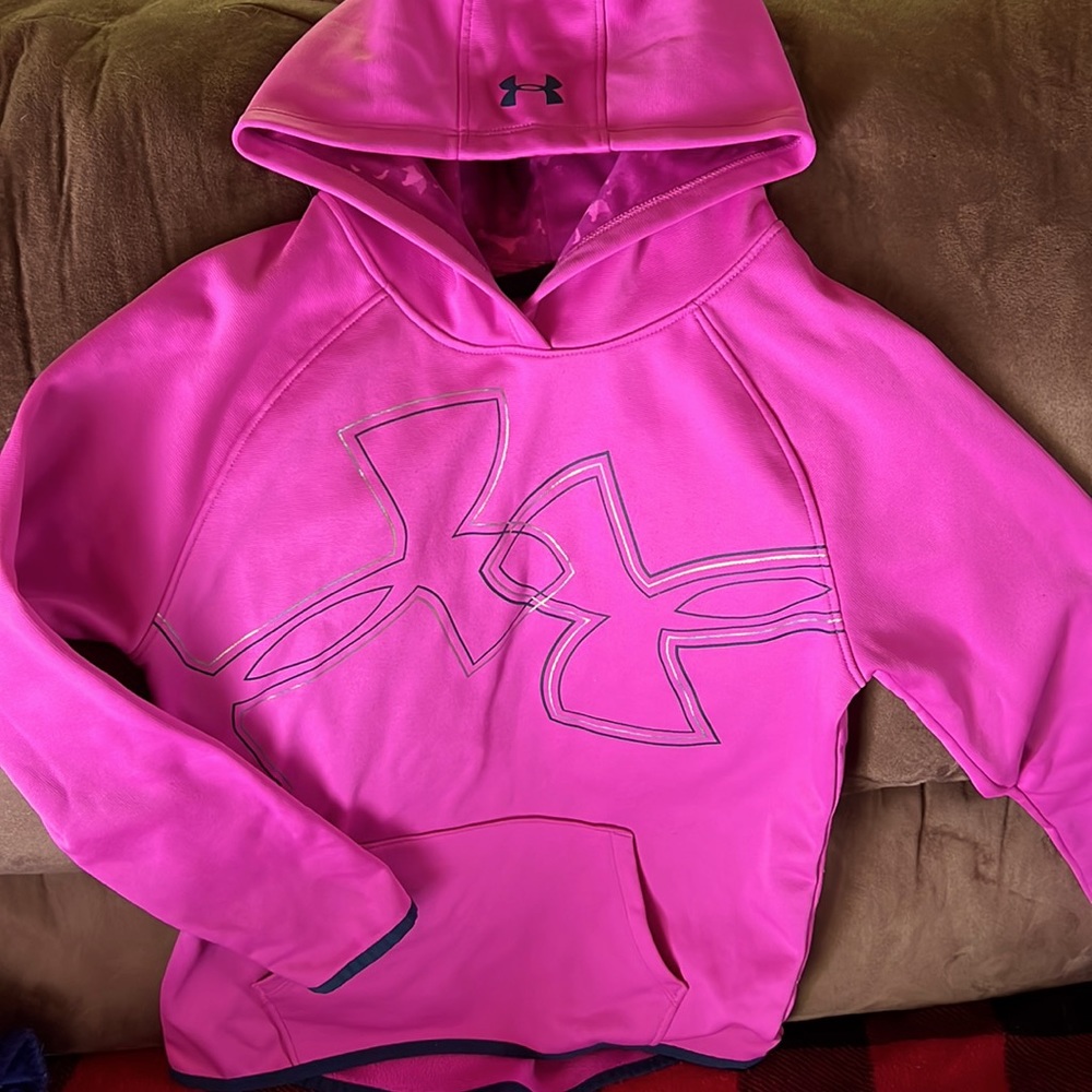 Girls Under Armour hoodie